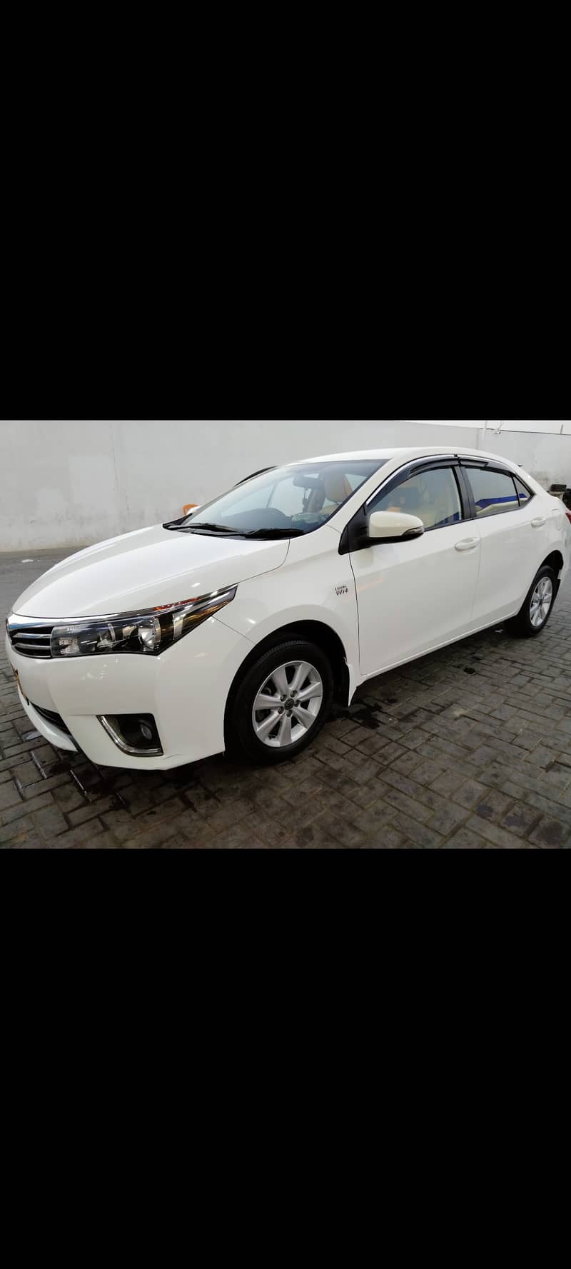 Toyota Corolla Altis 2017 4