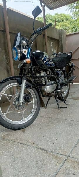 Suzuki GS 150 SE 2021 model 4