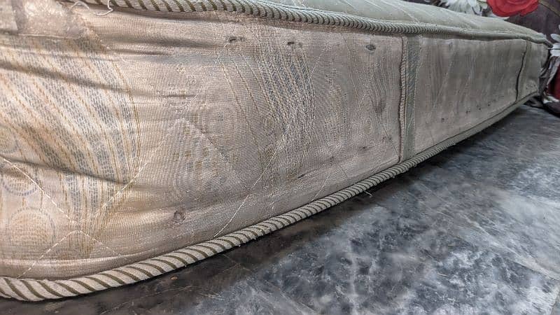 Bed Mattress 10/8 Condition 2