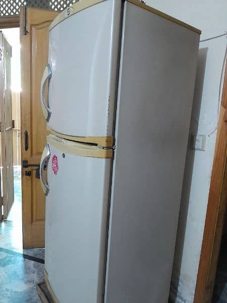Pel Refrigerator For Sale 1