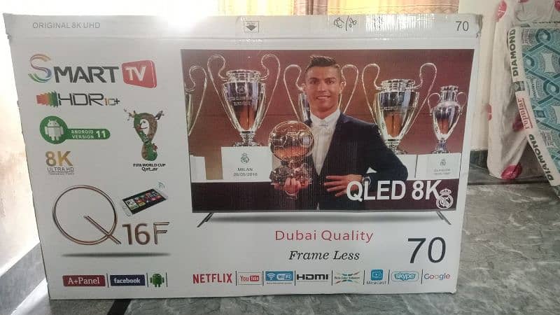 Smart Android QLED  TV 2