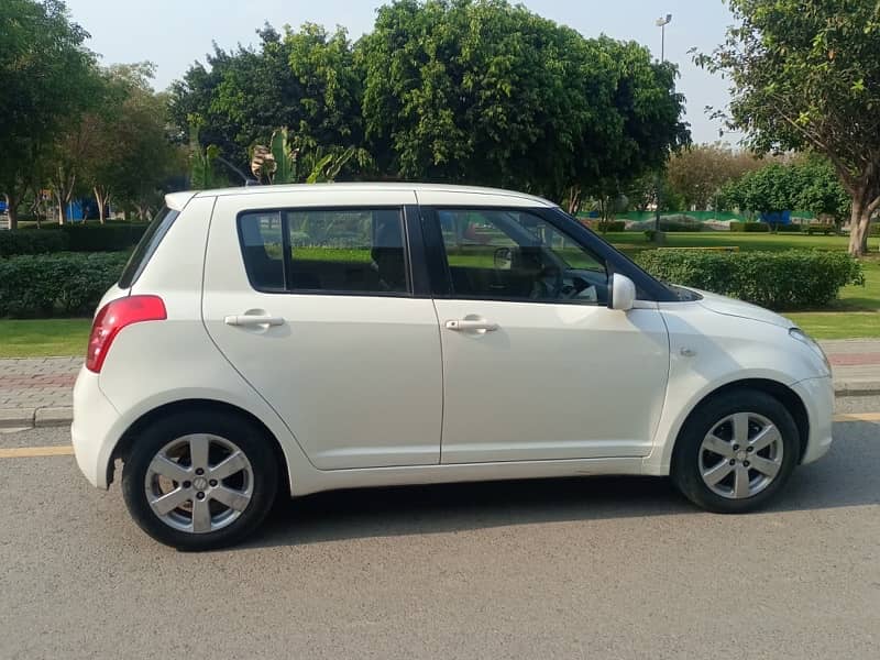 Suzuki Swift 2015 8