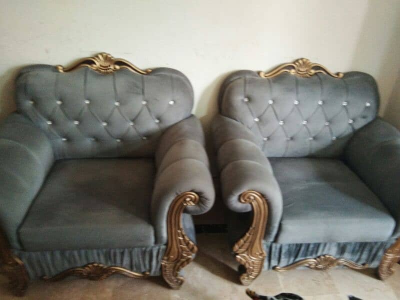 Molty FOAM soFas brand condition 1