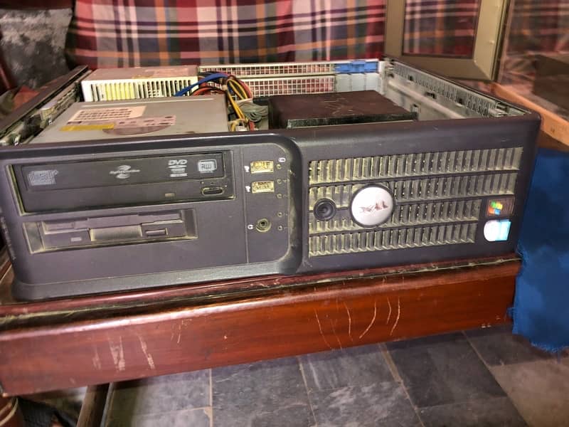 DELL OPTILEX 210L URGENT FOR SALE LUSH CONDITION 13