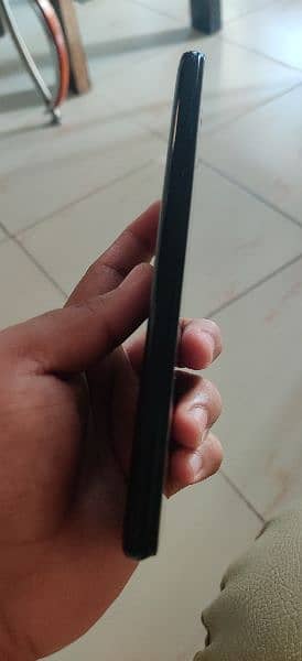 Moto g stylus for sale for only 9000 rupees 3