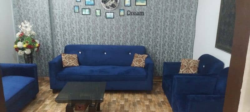 2 bed DD flat in prime location nazimabad. 1 2