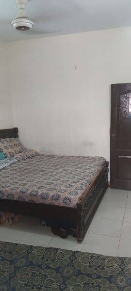 2 bed DD flat in prime location nazimabad. 1 5