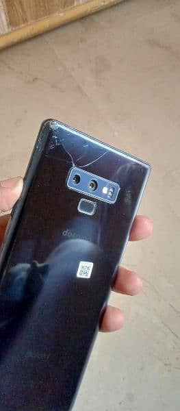 Samsung note9 6/128 minor 2 spots good condition 2