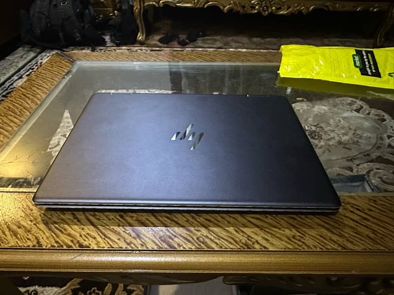 HP spectre x360 touch 17