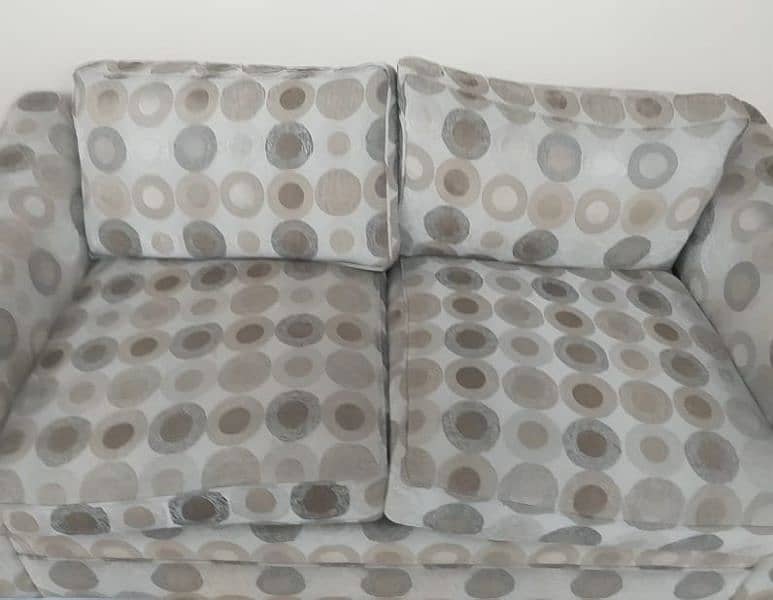 2 x sofa sets for sale in DHA Lahore 0