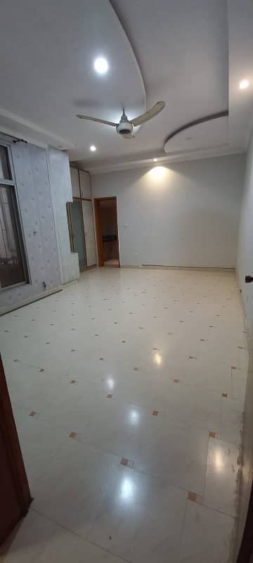 Silent Office + Family House For Rent 27
