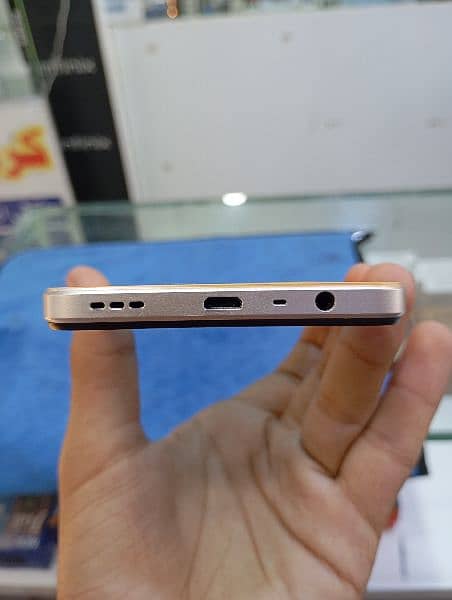 OPPO A17 6