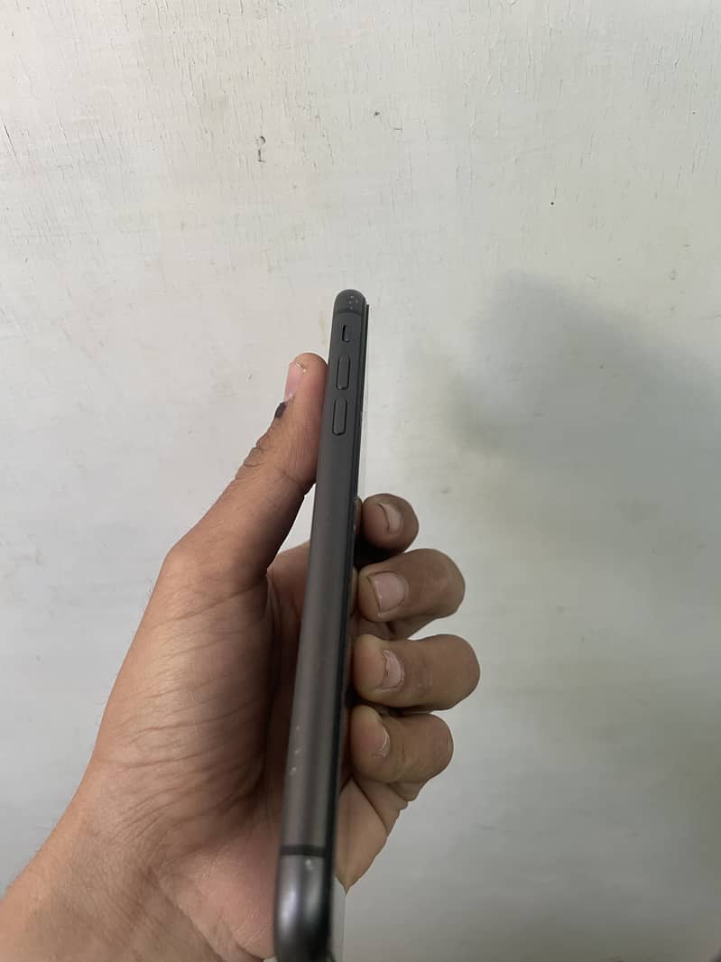 Iphone 11 64gb Factory Unlock Non Pta 2
