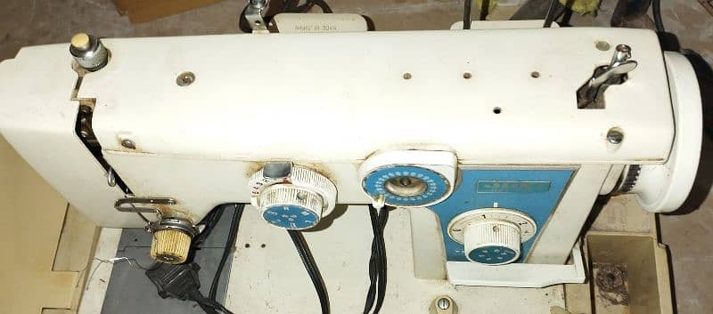 Sewing machine for Sale -Japan made 1