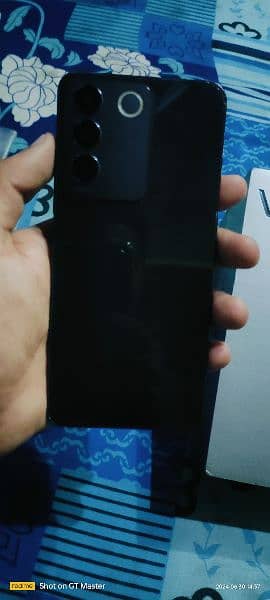 Vivo V27 e 5