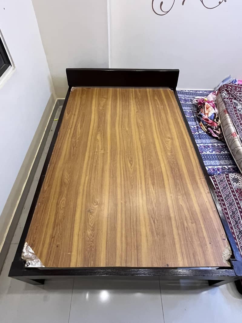 Hard wood single bed (51x80 inch) without mattress 1