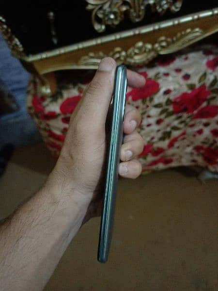 Oppo Reno 6 only back break all asseries 3