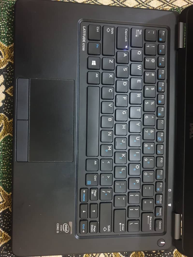 Dell Latitude 7250 6