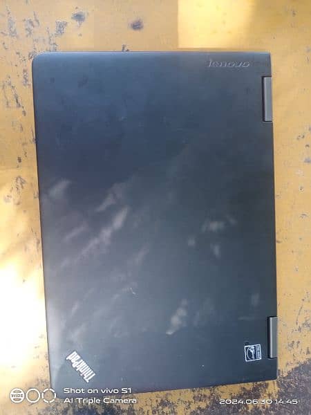 Lenovo yoga i5.4hgh 1