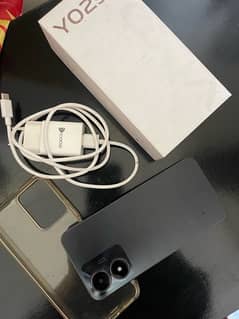 vivo y02s 3 32 with box charger 0