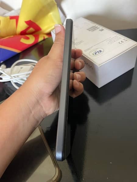 vivo y02s 3 32 with box charger 2