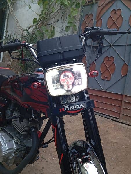 Honda Cg 125 customised Red Fire Theme 13