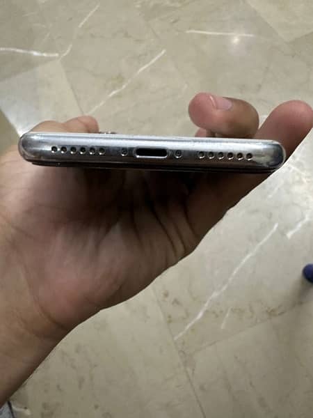 IPhone X 64 GB NON PTA [ONLY CASH] 3