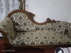 Dewan sofa with small tabal
