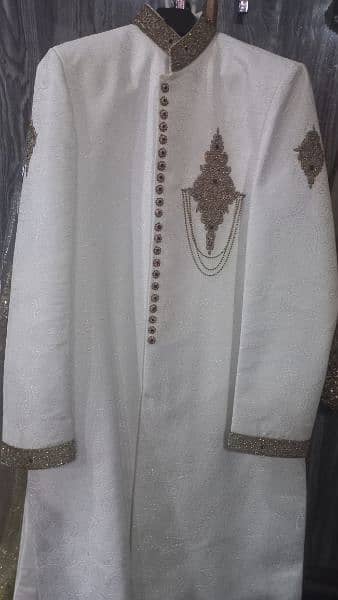 Bridal used clothes for sale at economical prices 10