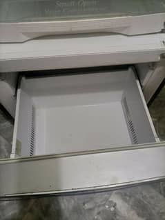 japnis toshiba fridge for sale