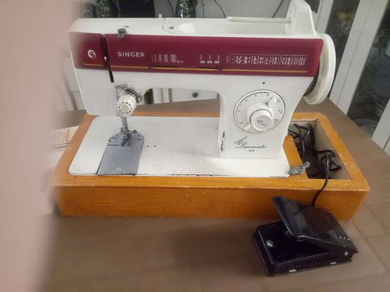 SINGER PROFESSIONAL DISKMATIC  974 SWING MACHINE for sale 2