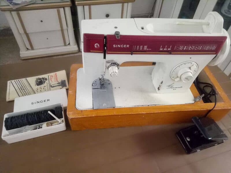 SINGER PROFESSIONAL DISKMATIC  974 SWING MACHINE for sale 3