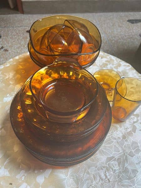 Original Glass Dinner Set 0