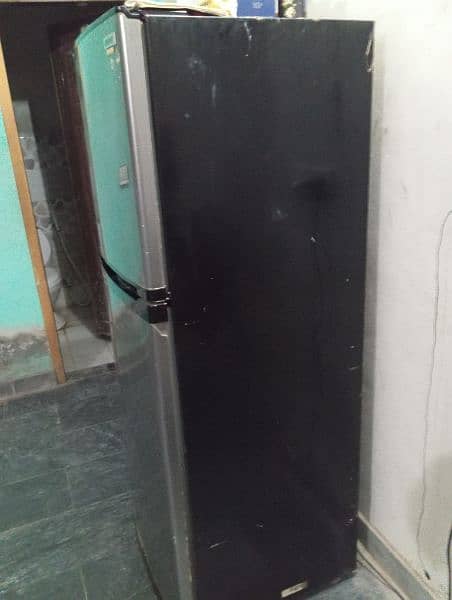 Orient fridge for sale in good condition 1