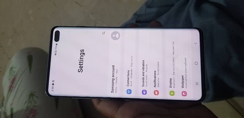 Samsung s10 plus 4