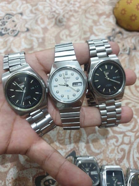 Seiko 5 vintage model's 4