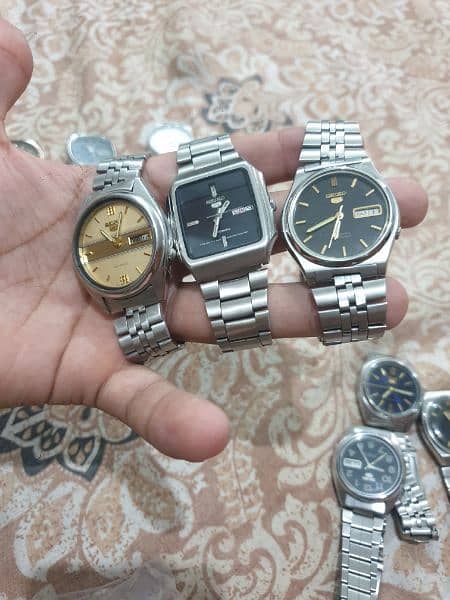 Seiko 5 vintage model's 8