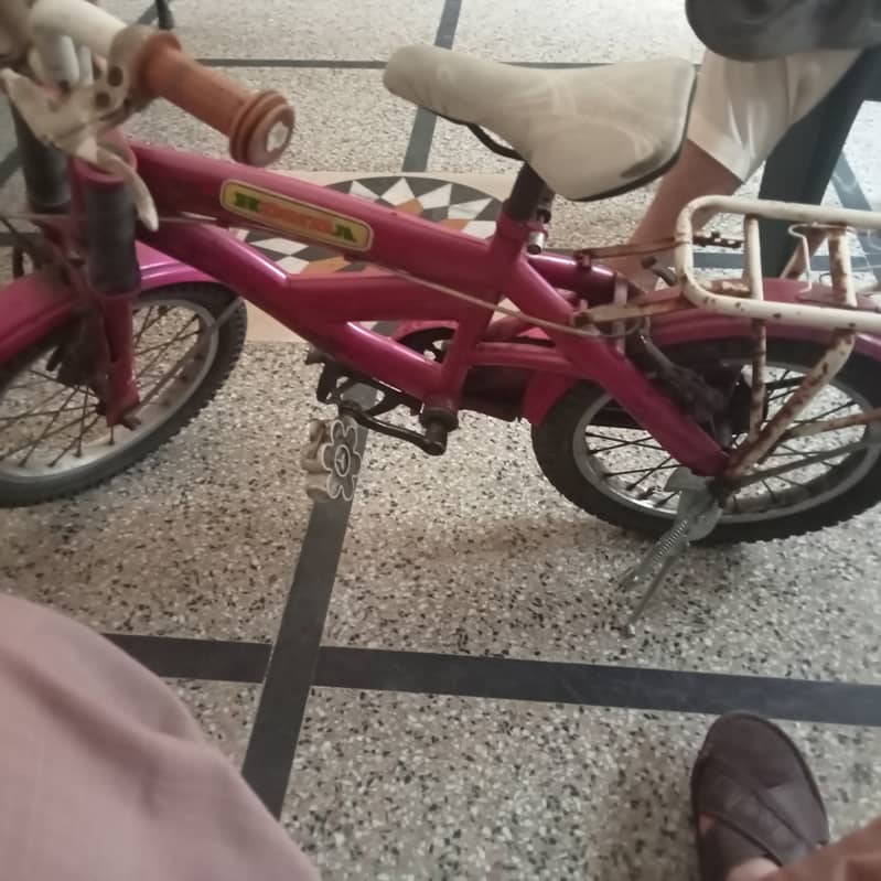 bicycle  is available for sell. 1