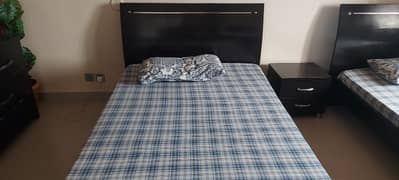 2 bed set