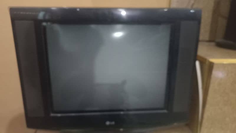 LG TV sale in good condition 2