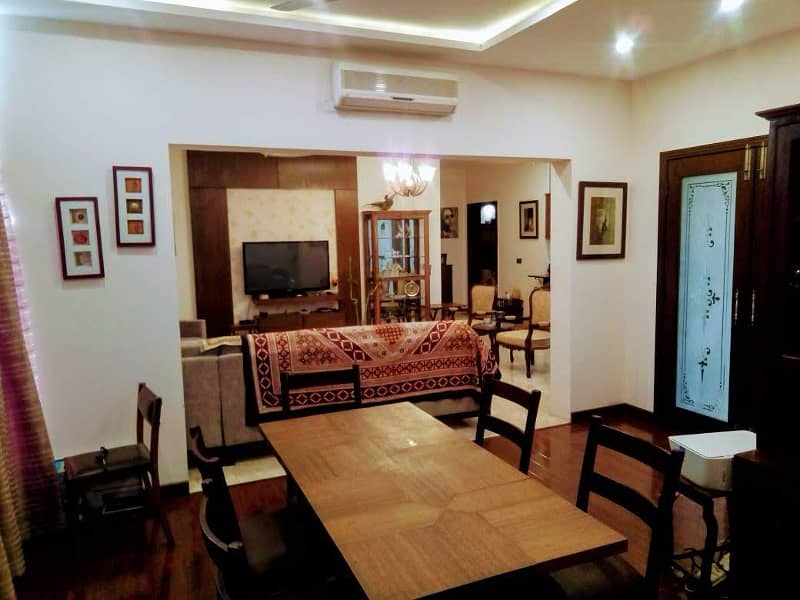 1 Kanal Beautiful House With Basement Available For Rent In Lake City Sector M-3 2
