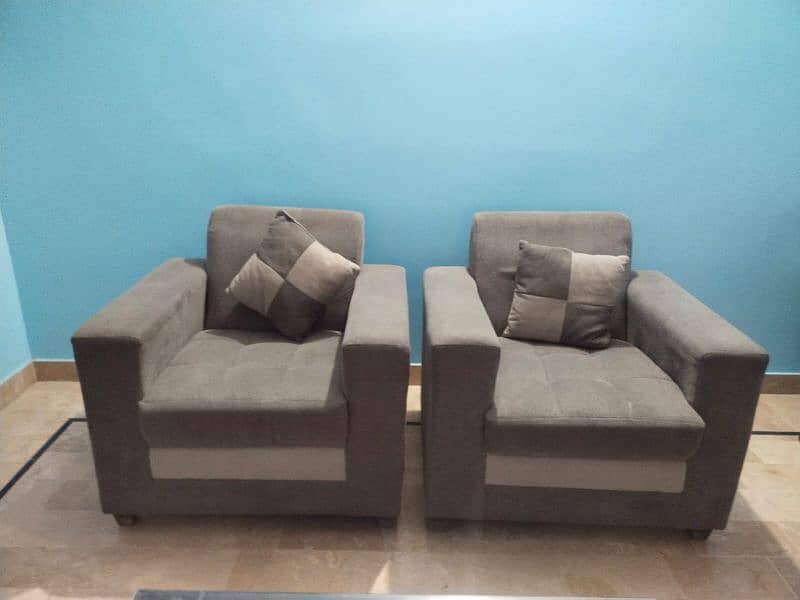 Sofa set with table 2