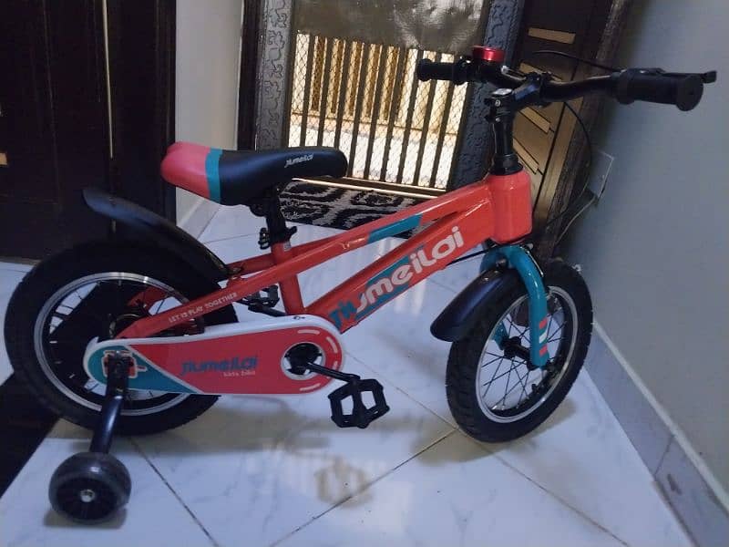 Brand New Cycle! Best for kids from 3-7 years kids. With new colour. 2