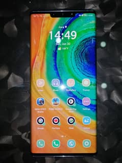 MATE 30 PRO 5G 8GB/256GB box and original charger also available