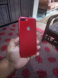 7 plus red colore 128 gb 4sale pta aprovd water pak okaa phone hain