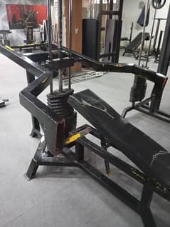 Commando machine / chest press machine /gym machine