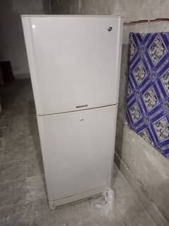 PEL medium size original compressor K sath fridge neet And clean