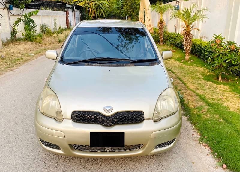 Toyota Vitz FL 1.0 2003 1