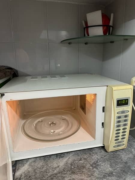 Pel microwave Oven with grill 0