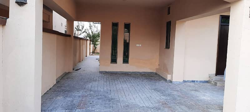 1 kanal House For Rent With Gass In Lake City Sector M-1 1